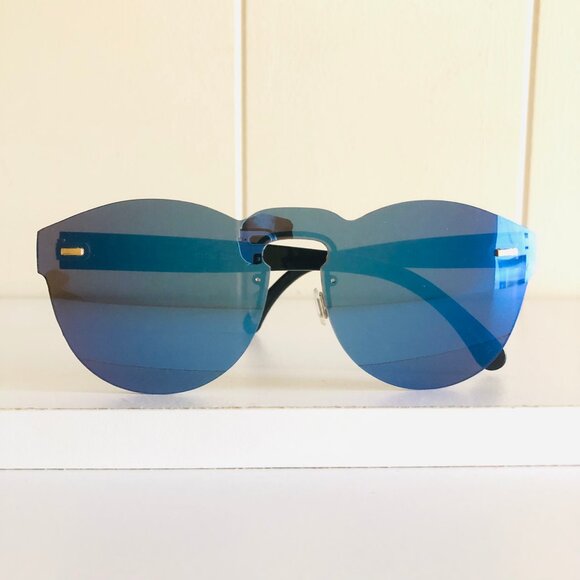 Mirror Shield Keyhole Sunglasses - Picture 2 of 7